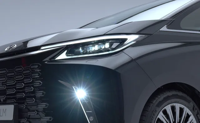 Nowy Lexus hitem! Cena? Już 4 tys. Polaków nie może spać