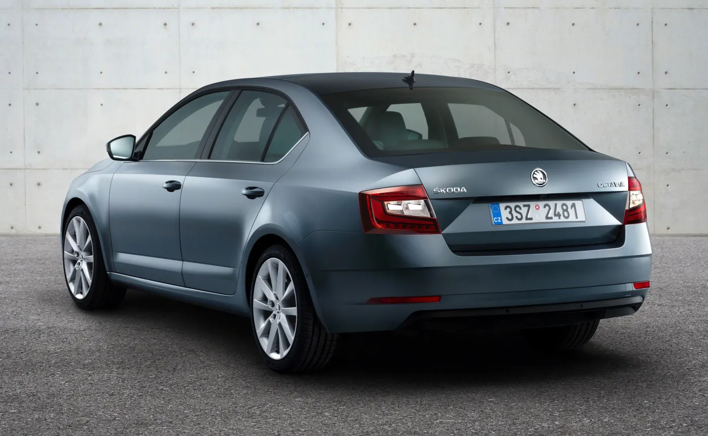 9564490-skoda-octavia.jpg