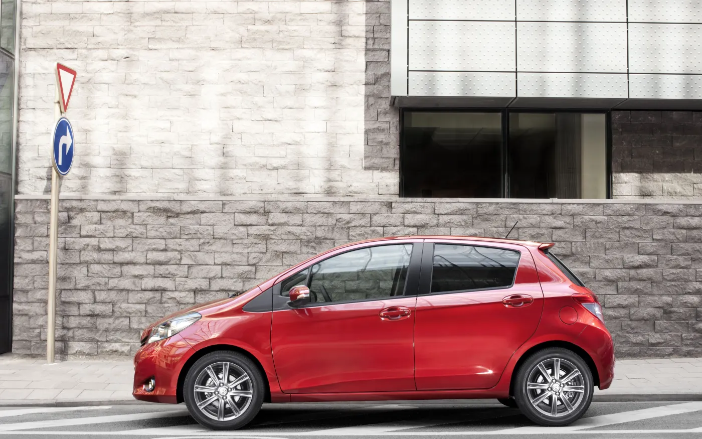 Używana Toyota Yaris III: opinie, zalety, wady i typowe usterki. Jaki silnik wybrać?