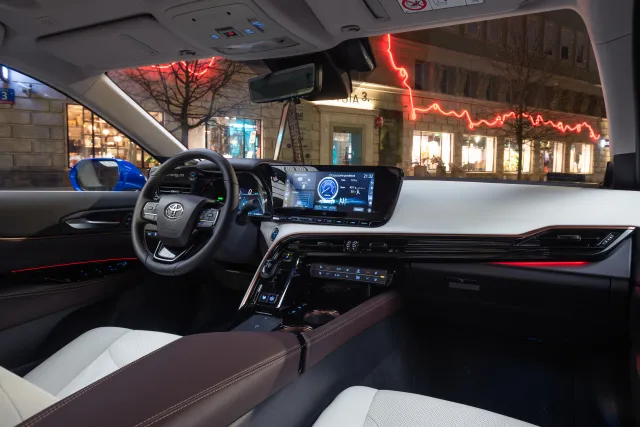 Nowa limuzyna w stylu coupe na rynku! Cena? Napęd to rewolucja