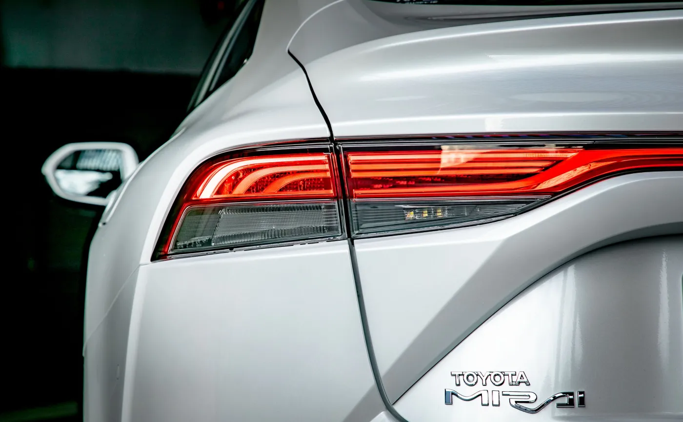 toyota-mirai-37972176.jpg