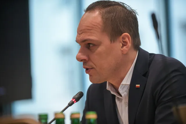 Wiceszef infrastruktury: Trzeba szukać sojuszników w UE, by zmienić umowę z Ukrainą