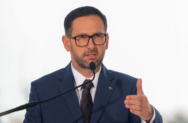 Budka chce dymisji Obajtka. Prezes Orlenu: Proponuję trochę więcej szacunku do Pcimia...
