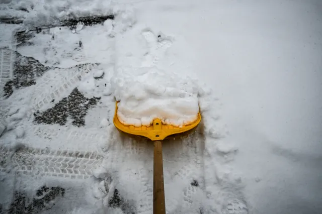 Silne opady śniegu na południu Polski. Co z pogodą w reszcie kraju? [PROGNOZA]