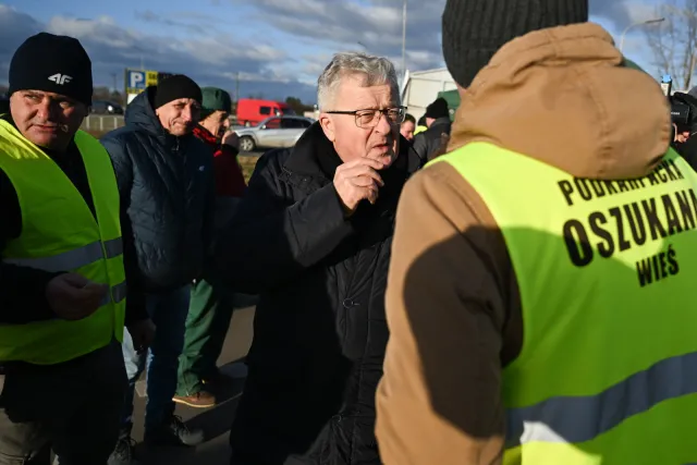 Minister rolnictwa spotkał się na granicy w Medyce z rolnikami. "Obie strony deklarowały porozumienie"