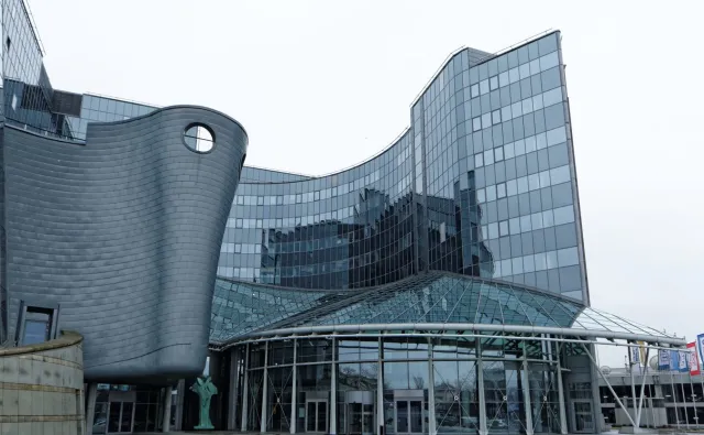 Prof. Sadurski pozwany przez TVP za "Goebbelsowskie media"