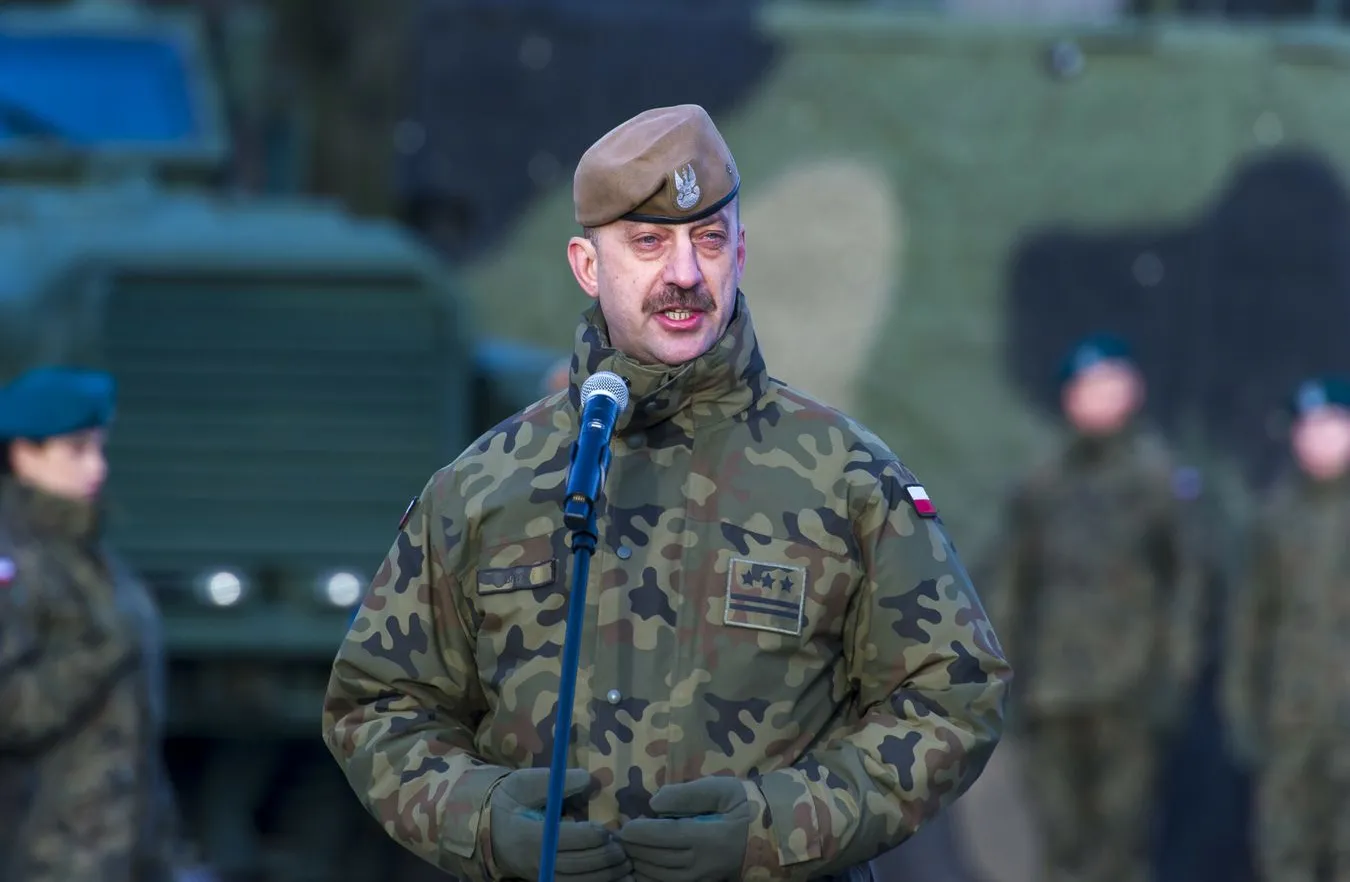 Obowiązkowy pobór dla kobiet? Gen. Bryś: W mediach byłoby takie larum