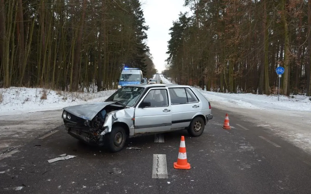 Nic dziwnego, że kierowca Golfa TO zrobił. Skoro potem zabrakło skali w alkomacie...