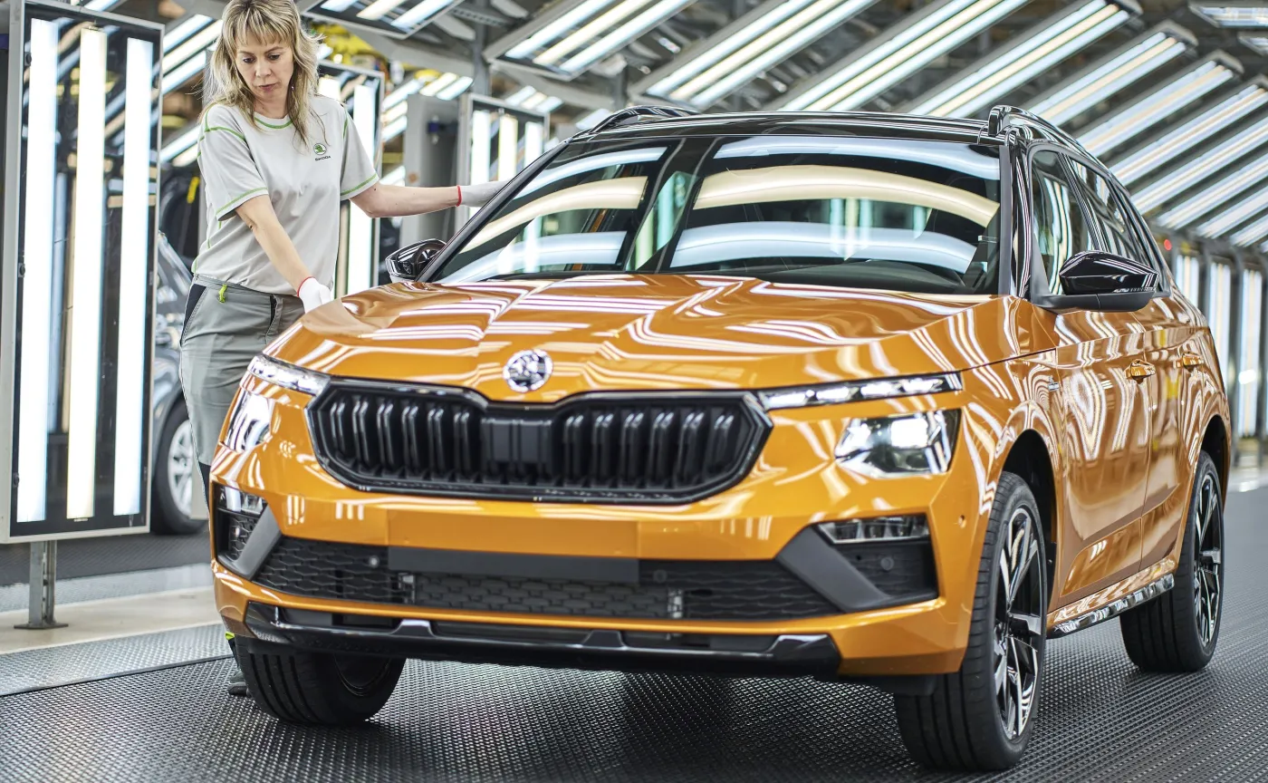 skoda-kamiq-38074449.jpg