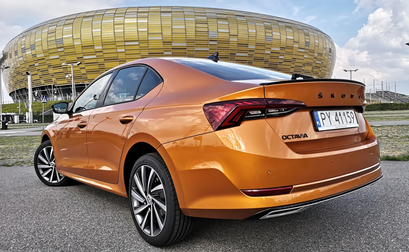 skoda-octavia-37883578.jpg