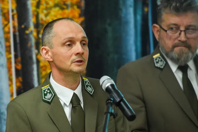 Tysiące billboardów za 65 mln zł. Lasy Państwowe składają zawiadomienie na własnych pracowników