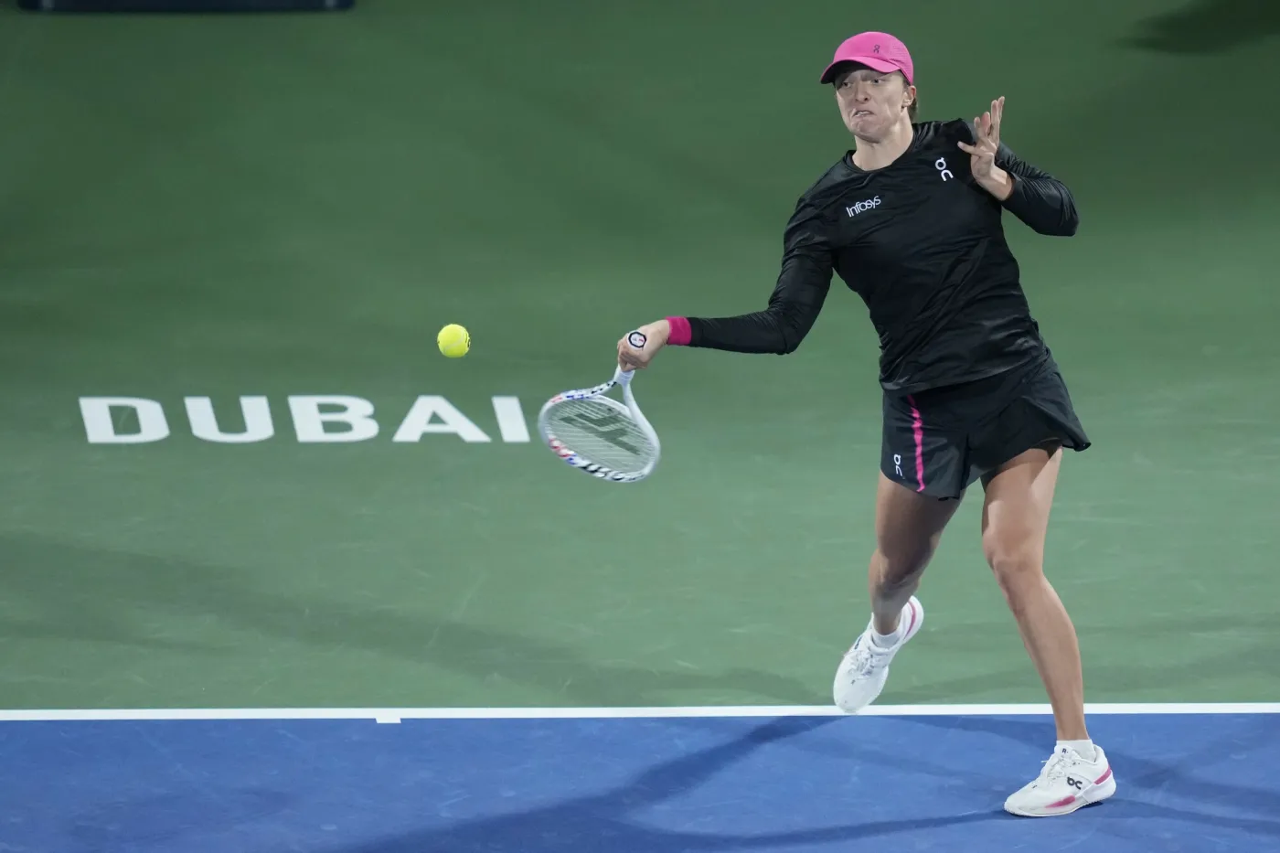 Świątek w ćwierćfinale. Switolina pokazała duszę wojowniczki, ale tylko w drugim secie [WIDEO]