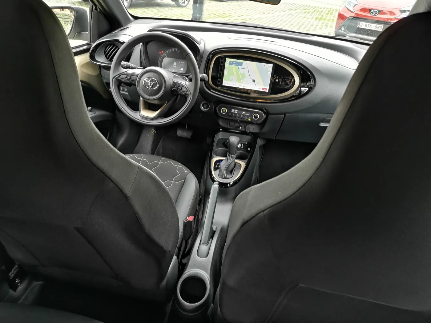 toyota-aygo-x-37450604.jpg