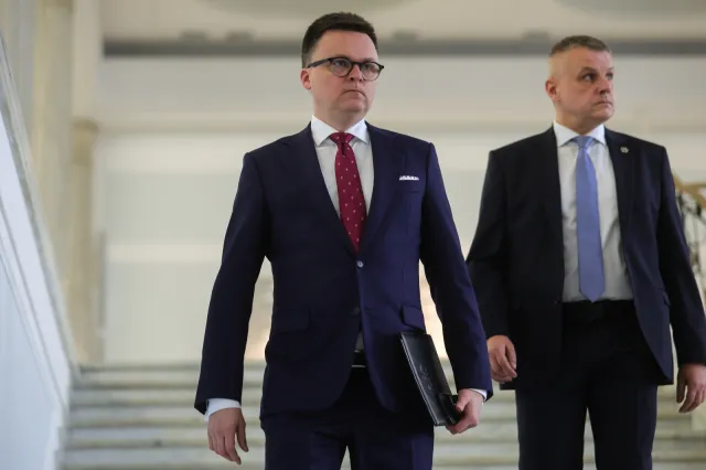 Hołownia kładzie aborcję na ołtarzu własnej prezydentury? "Bezwzględna kalkulacja"