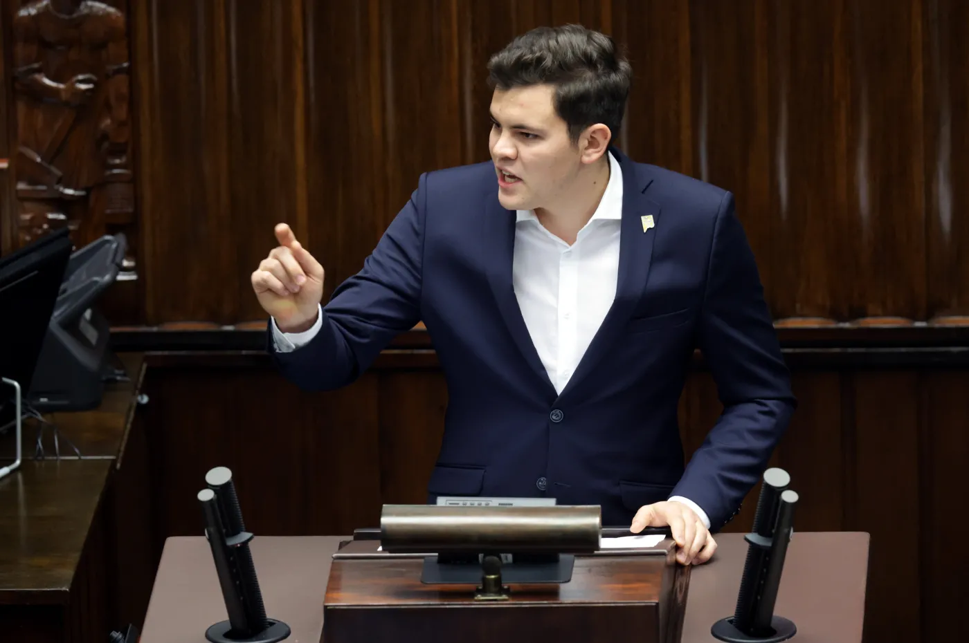 Afera z najmłodszym posłem. "Ta rozmowa się odbyła"