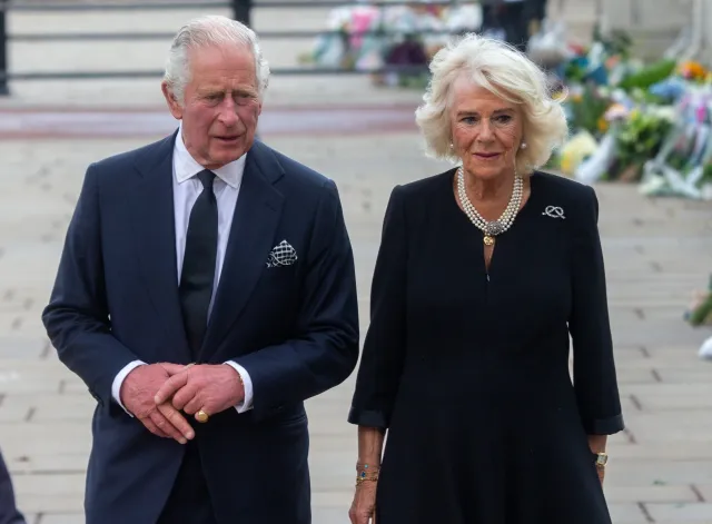 Królowa Camilla pojawiła się publicznie. Zdradziła, jak się czuje księżna Kate