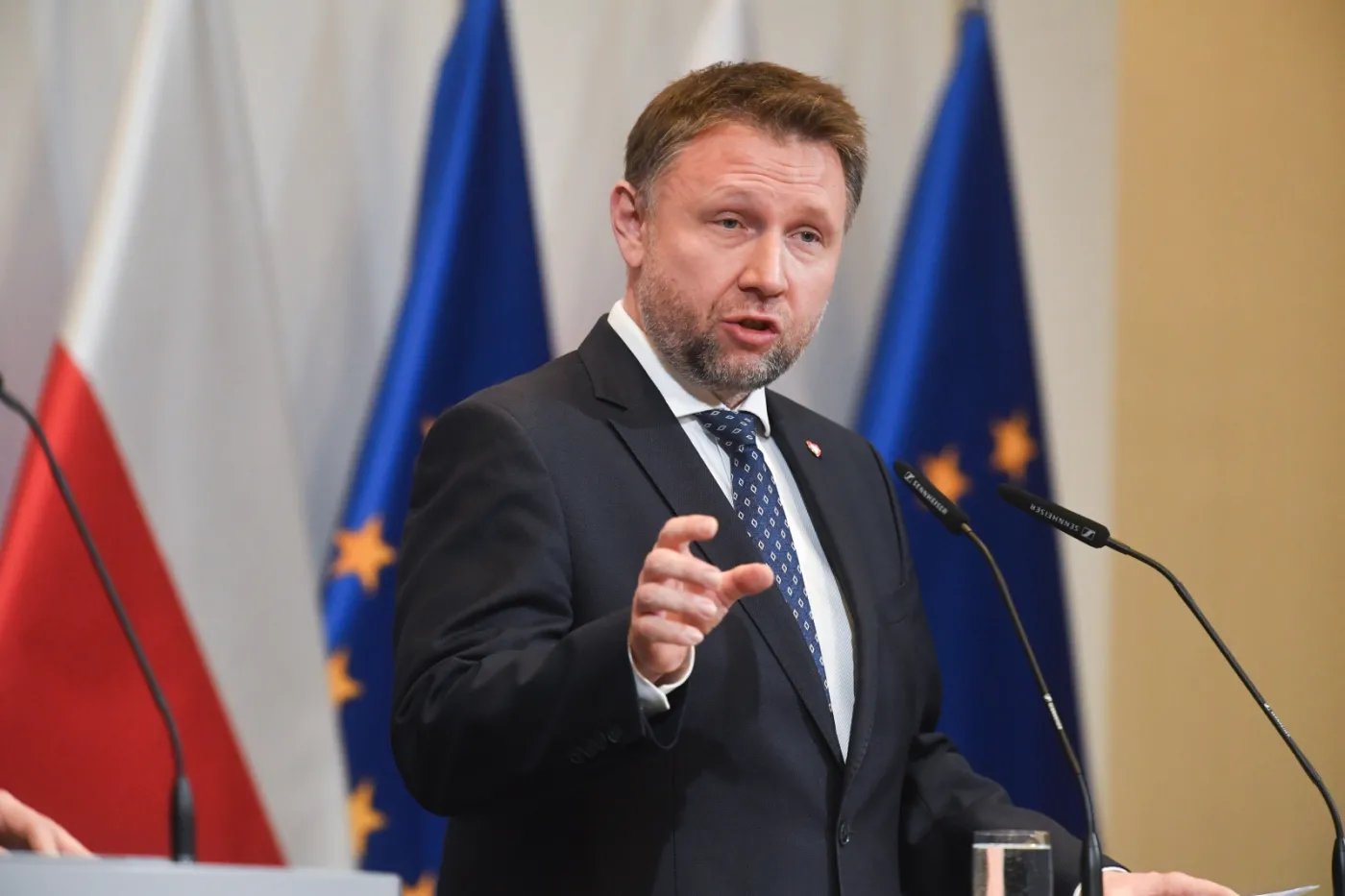 Szef MSWiA odpowiada na spot PiS-u. "Dużo wiedzą o Titanicu"