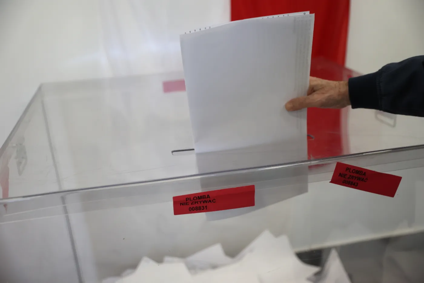 Niezwykły przypadek. Potrzebne było losowanie, żeby kandydat wygrał wybory