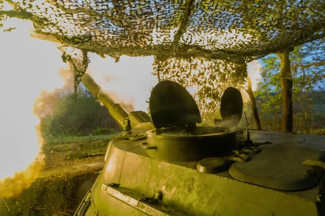 Kobiety oglądające TV Republikę boją się wojny, mężczyźni oglądający TVN - nie. SONDAŻ