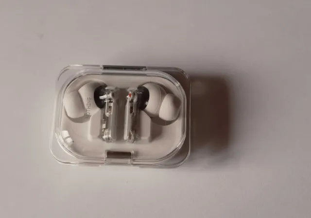 Budżetowe słuchawki Nothing. Ear(a) ma funkcje, znane z dużo droższych modeli [RECENZJA]