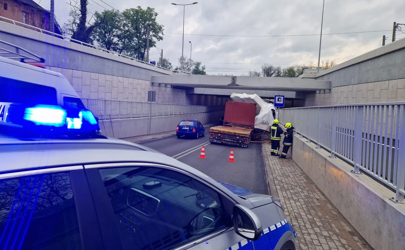 Tunel w Sulejówku zamknięty. Kierowcy utkną w korkach. NOWE fakty