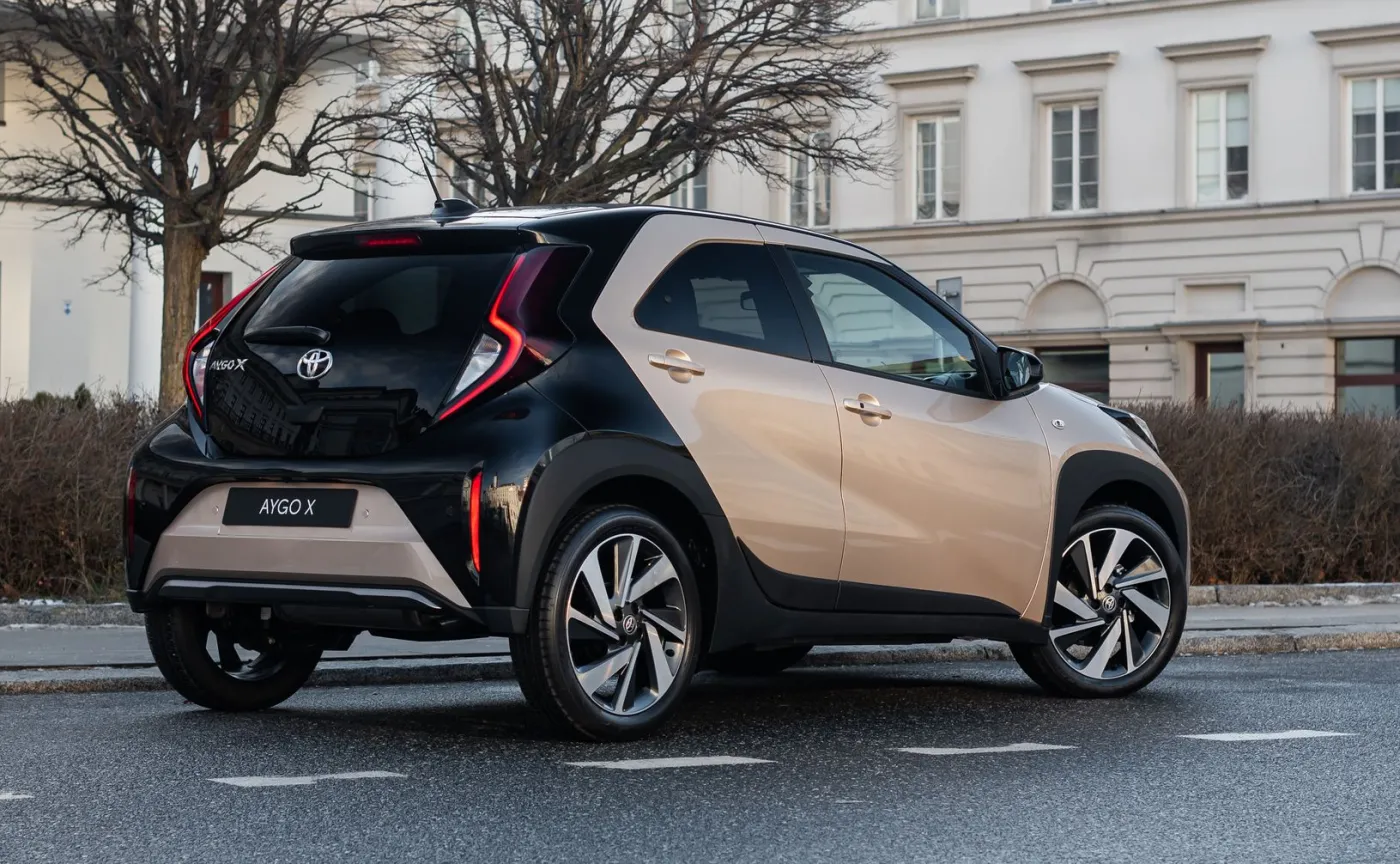 toyota-aygo-x-37360333.jpg
