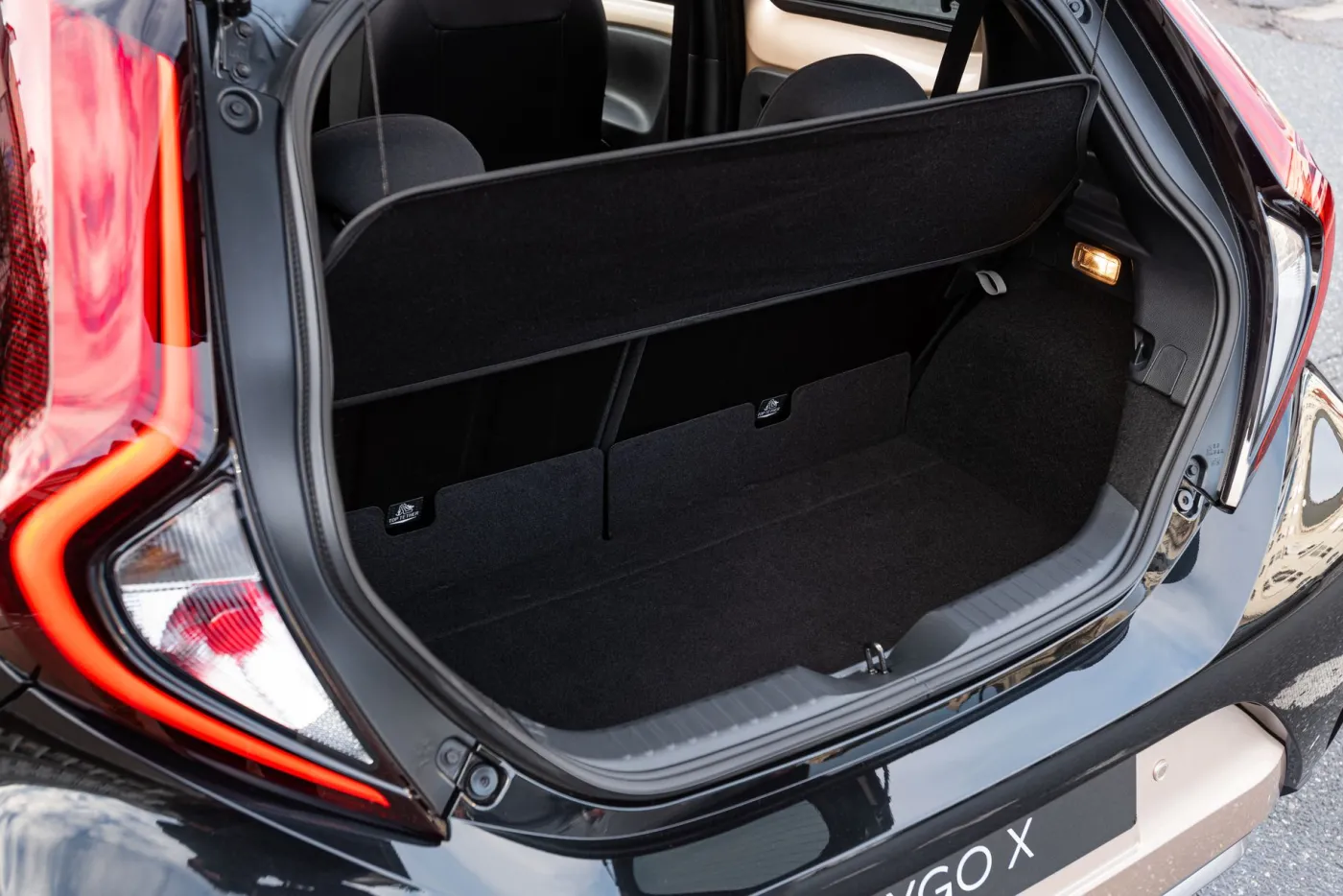 toyota-aygo-x-37360338.jpg
