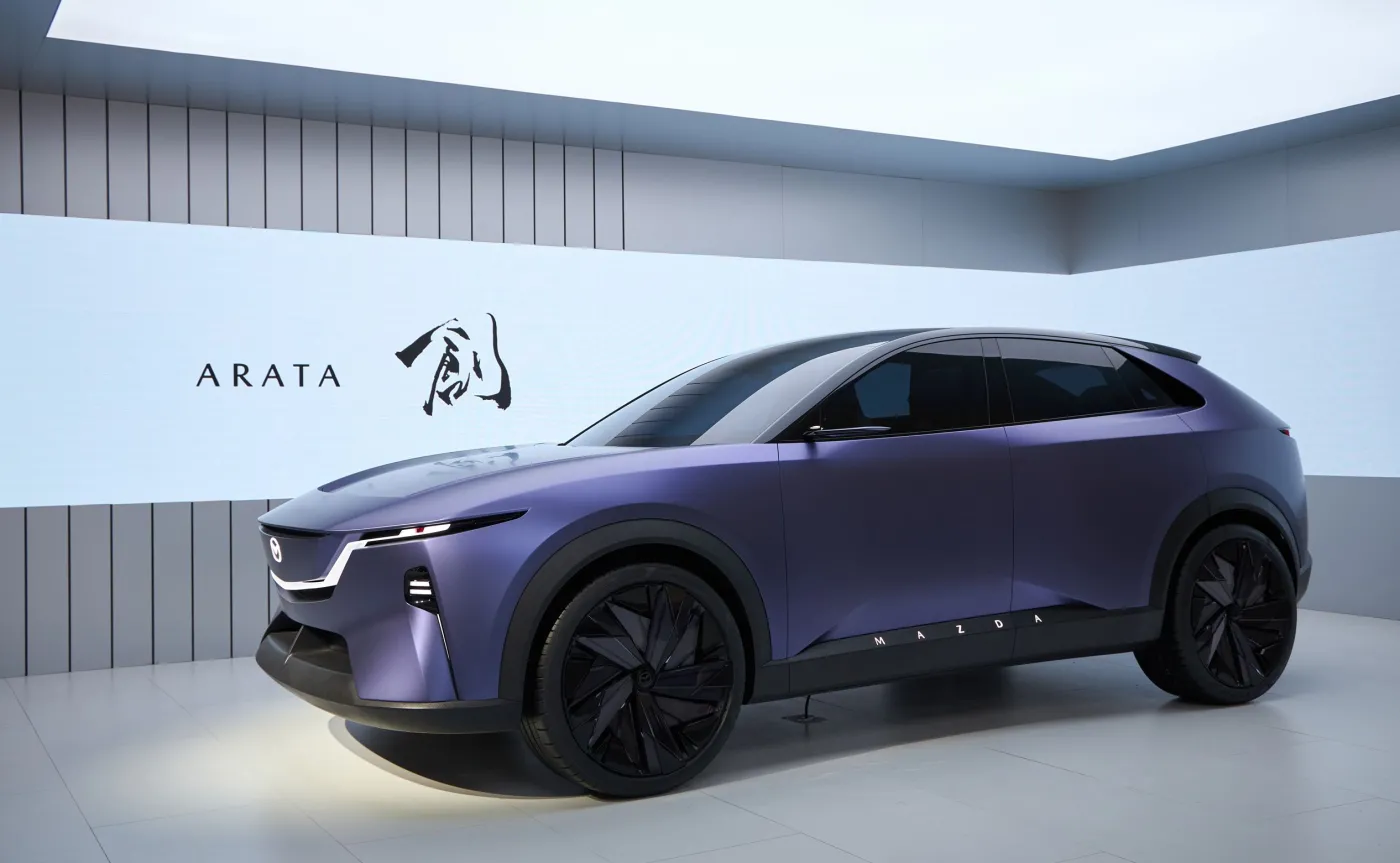 mazda-arata-38177320.jpg