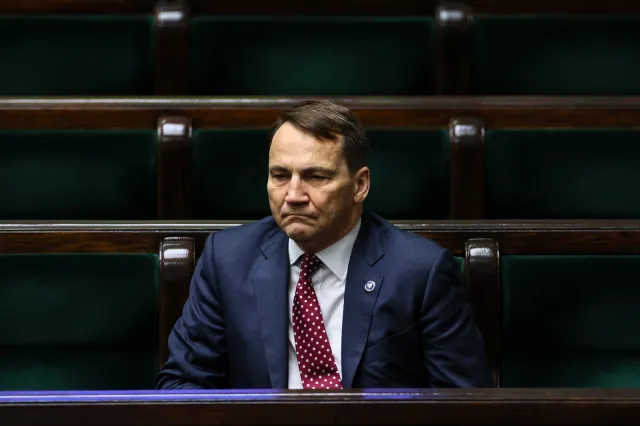 Starcie Sikorskiego z Dudą. "Prezydent radykalnie minął się z prawdą"