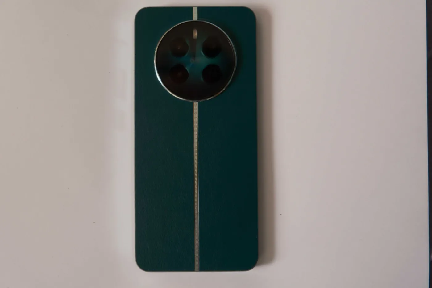 realme-12-5g-38187125.jpg