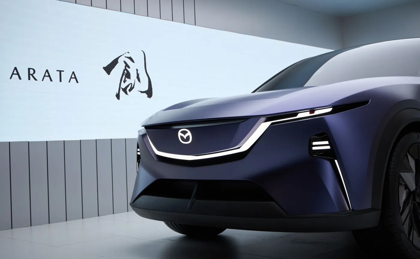 mazda-arata-38177337.jpg