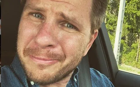 Filip Chajzer o śmierci syna. "Ludzie wymyślili sobie, że wyślą mi zdjęcia z wypadku"