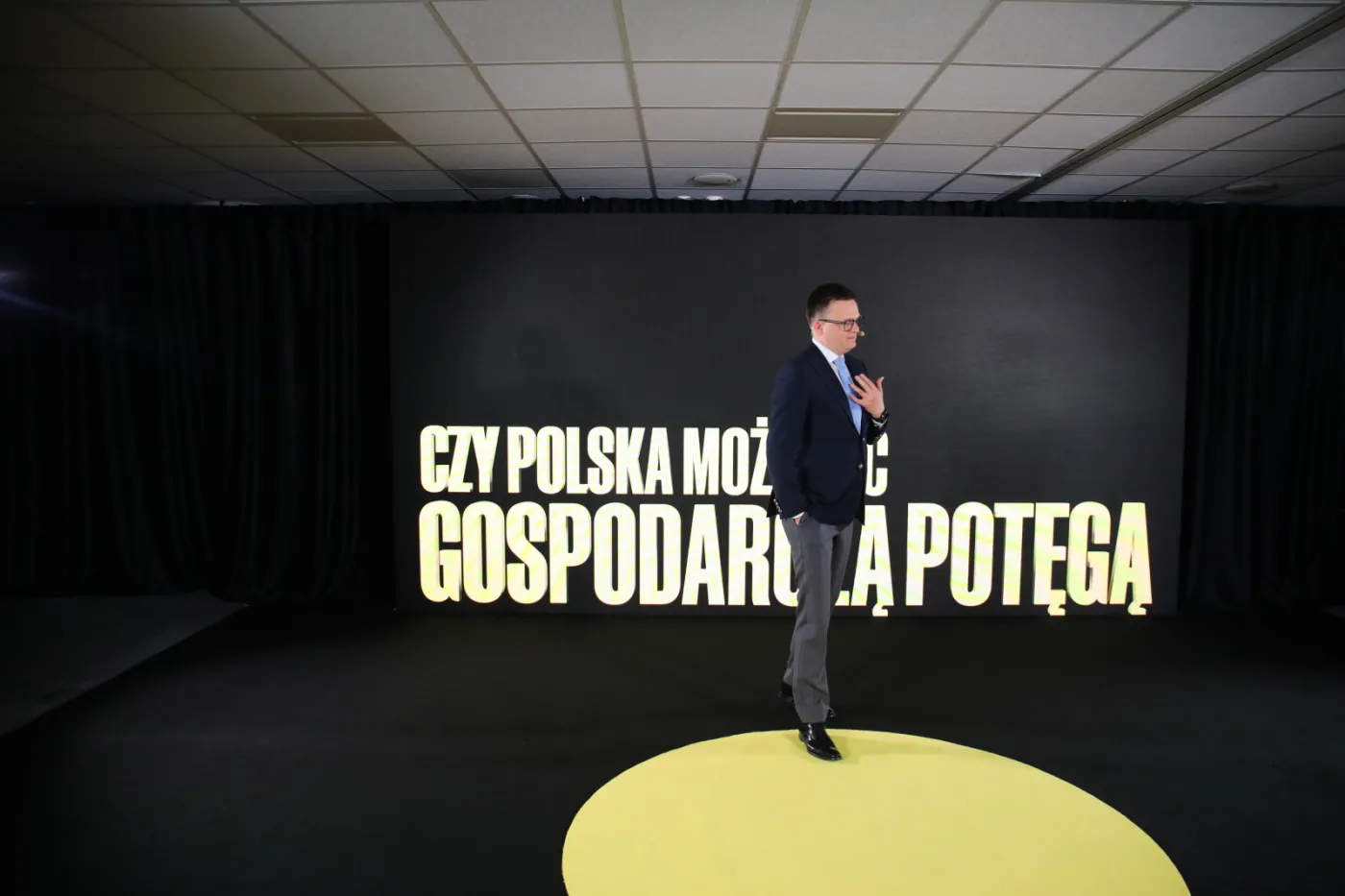 Hołownia zaprezentował strategię Polski 2050. Wskazał trzy filary rozwoju