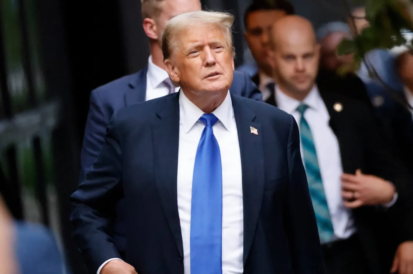 Donald Trump uznany za winnego. Przegra wybory? Zaskakujące wyniki sondażu