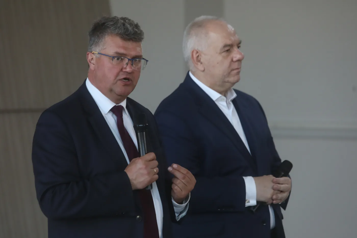 Jacek Sasin, Maciej Wąsik