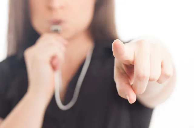 Sygnaliści będą chronieni przed zemstą pracodawców