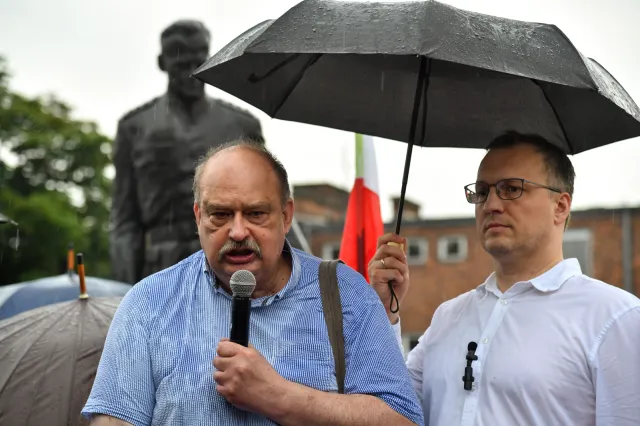 Usunęli z wystawy Pileckiego, Kolbego i Ulmów. Protest przed muzeum