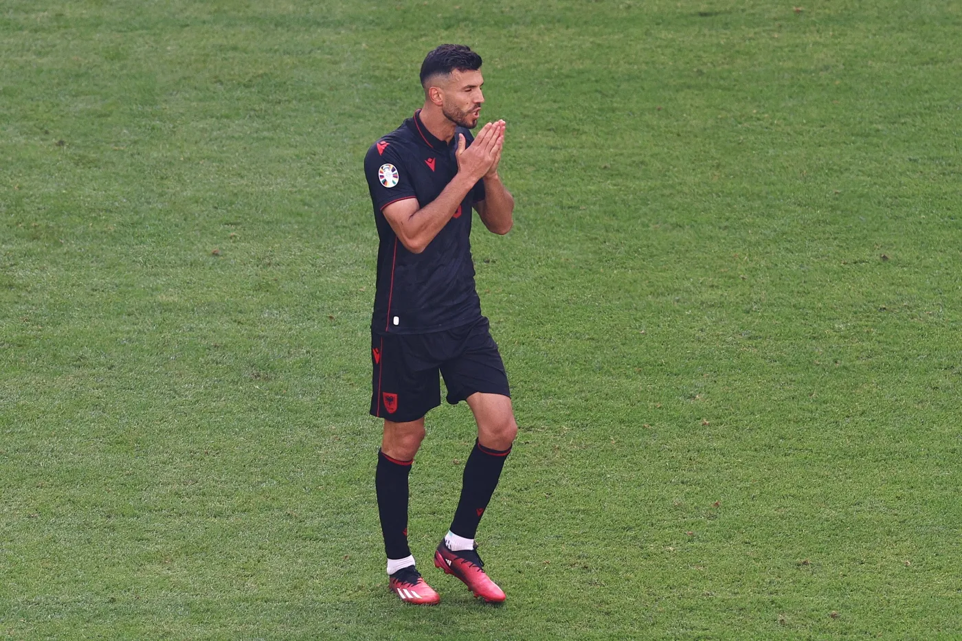 ME 2024. Z piekła do nieba. Albańczyk strzelił samobója i gola na wagę remisu