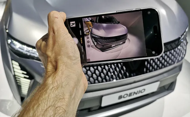 Nowe Renault Scenic to trzęsienie ziemi! Żarty się skończyły