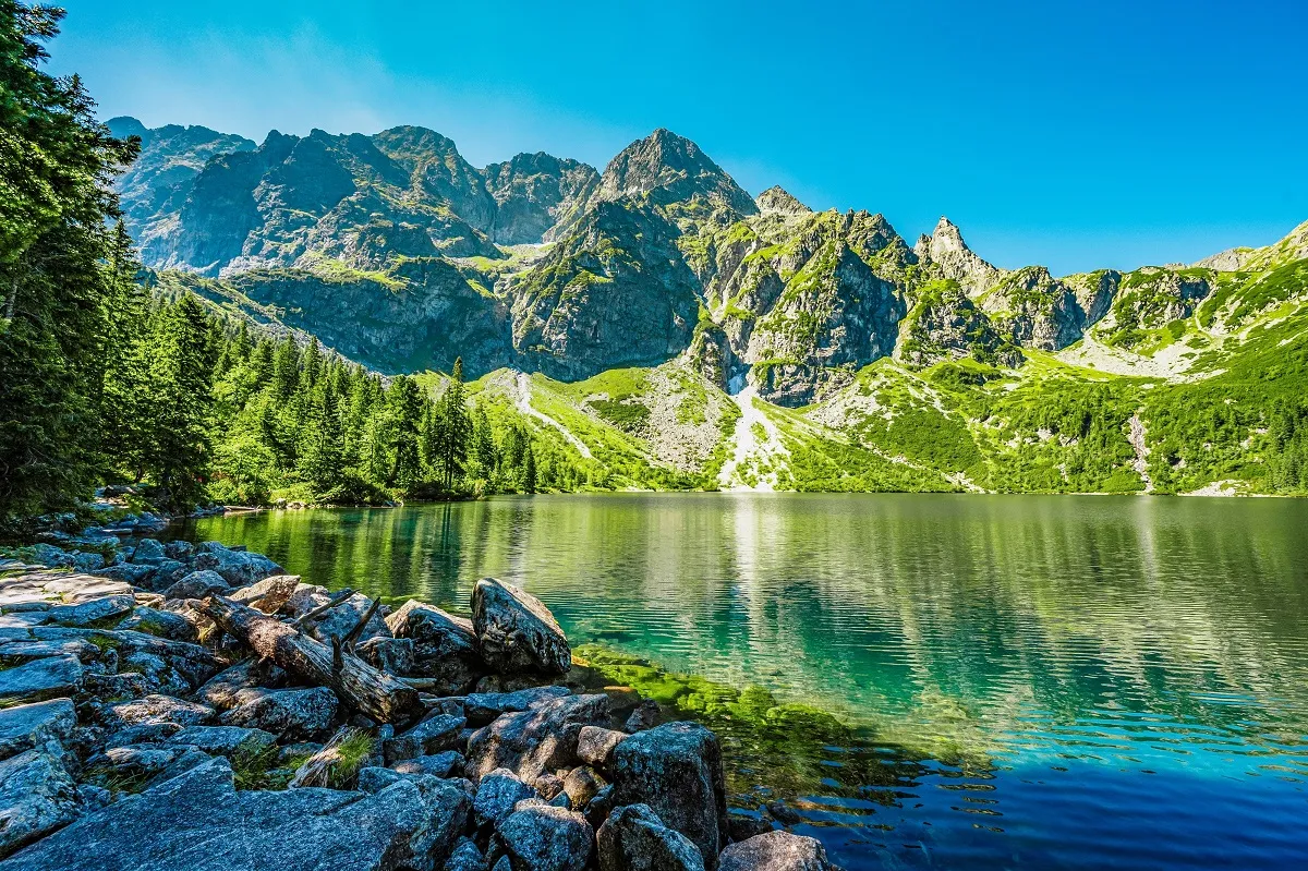 Majówka w Tatrach bez rewolucji. Konie zostają na trasie do Morskiego Oka