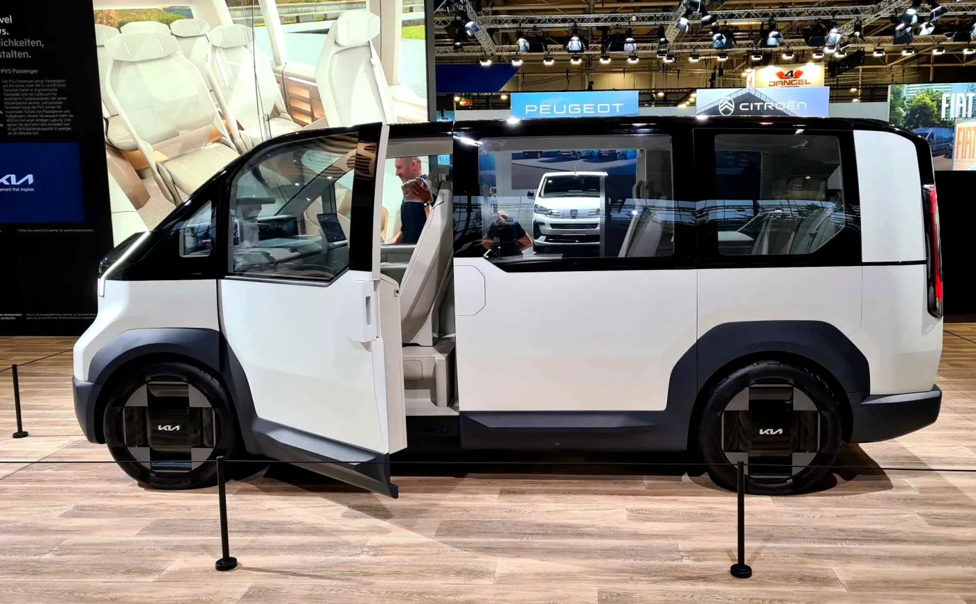 nowa-kia-pv5-38291411.jpg