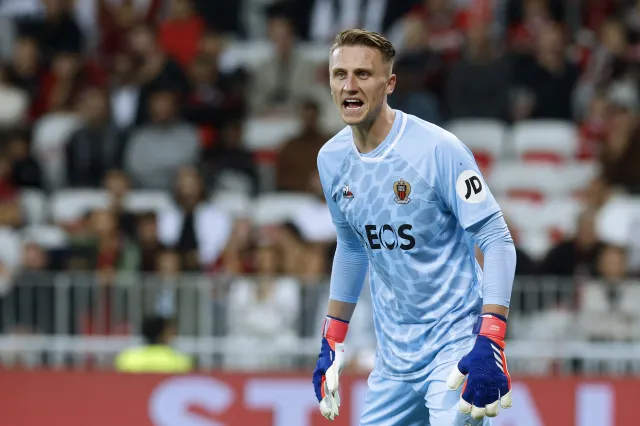 Liga Europy. Bułka raz wyjął piłkę z siatki, Buksa siedział na ławce rezerwowych