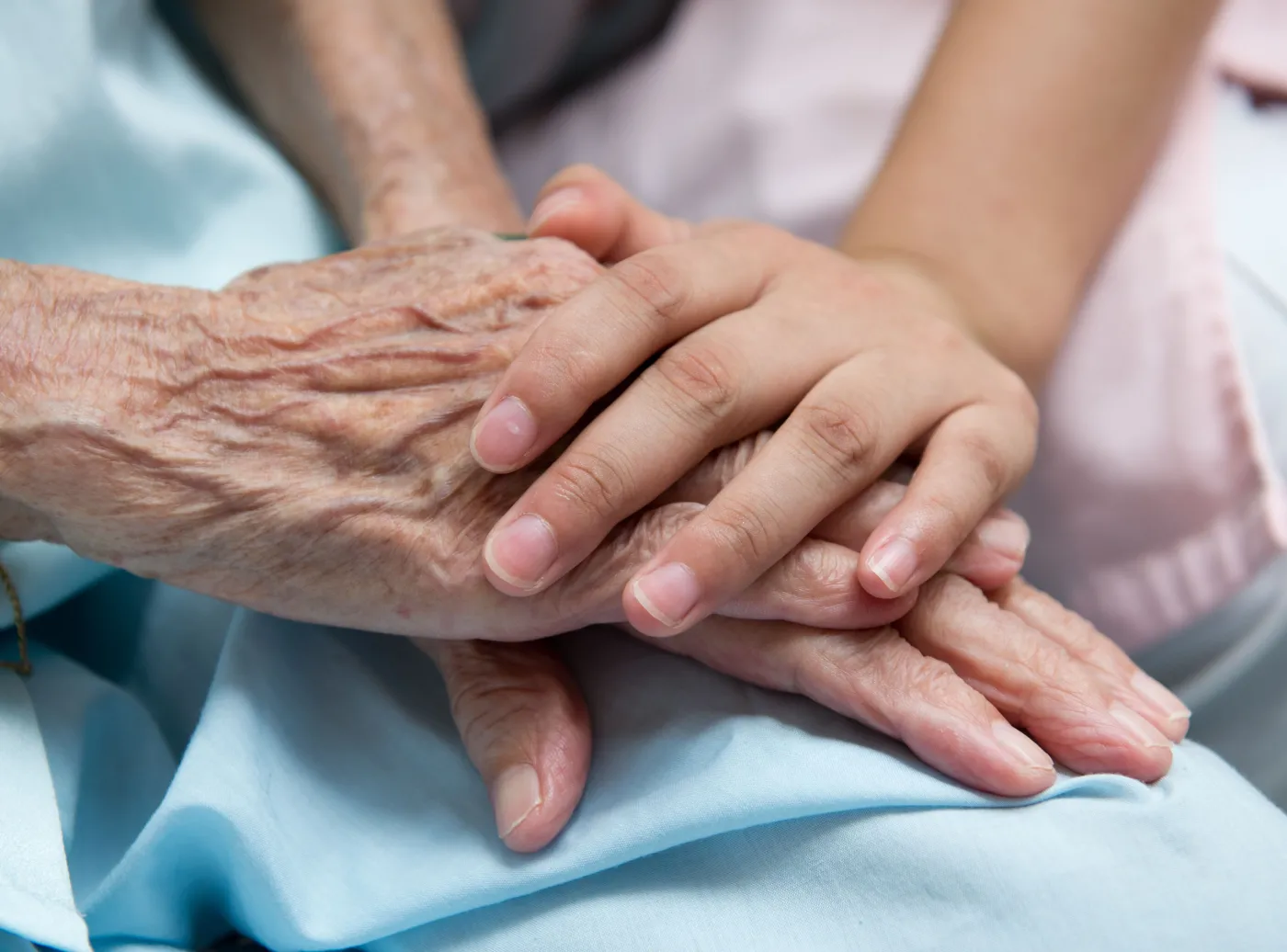 Dożyć 100 lat - niespełnione marzenie XXI wieku? Naukowcy alarmują