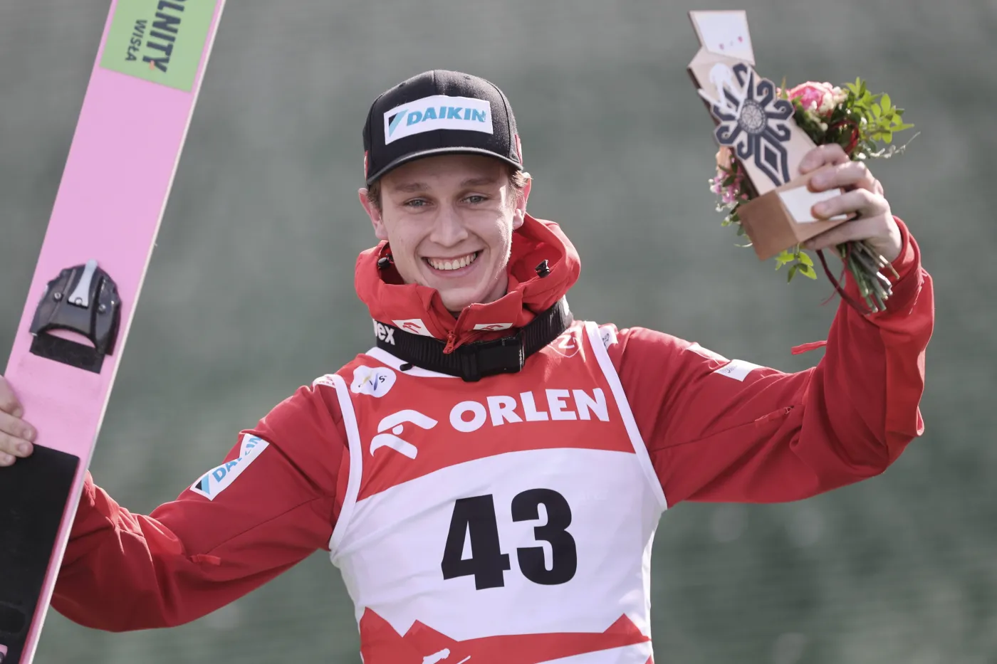 Paweł Wąsek wygrał Letnią Grand Prix w skokach narciarskich