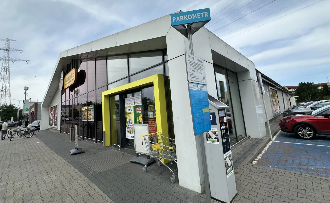 Bilet parkingowy - parking przy sklepie Biedronka