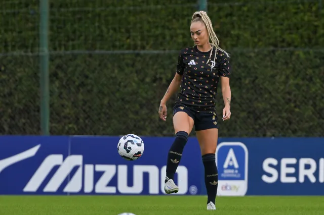 Najpiękniejsza piłkarka okradziona. Alisha Lehmann straciła fortunę