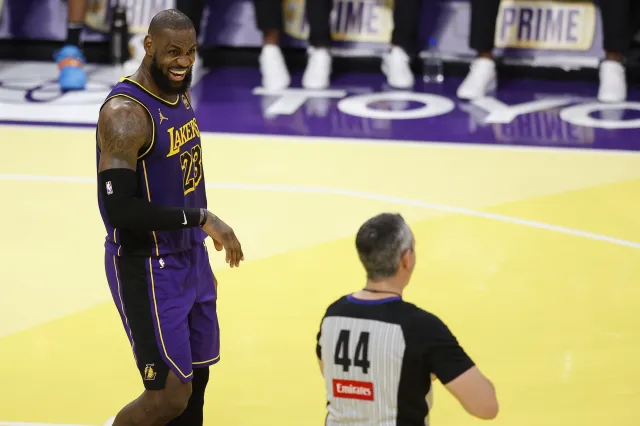 LeBron James zawiesił konta w mediach społecznościowych. Podał powód