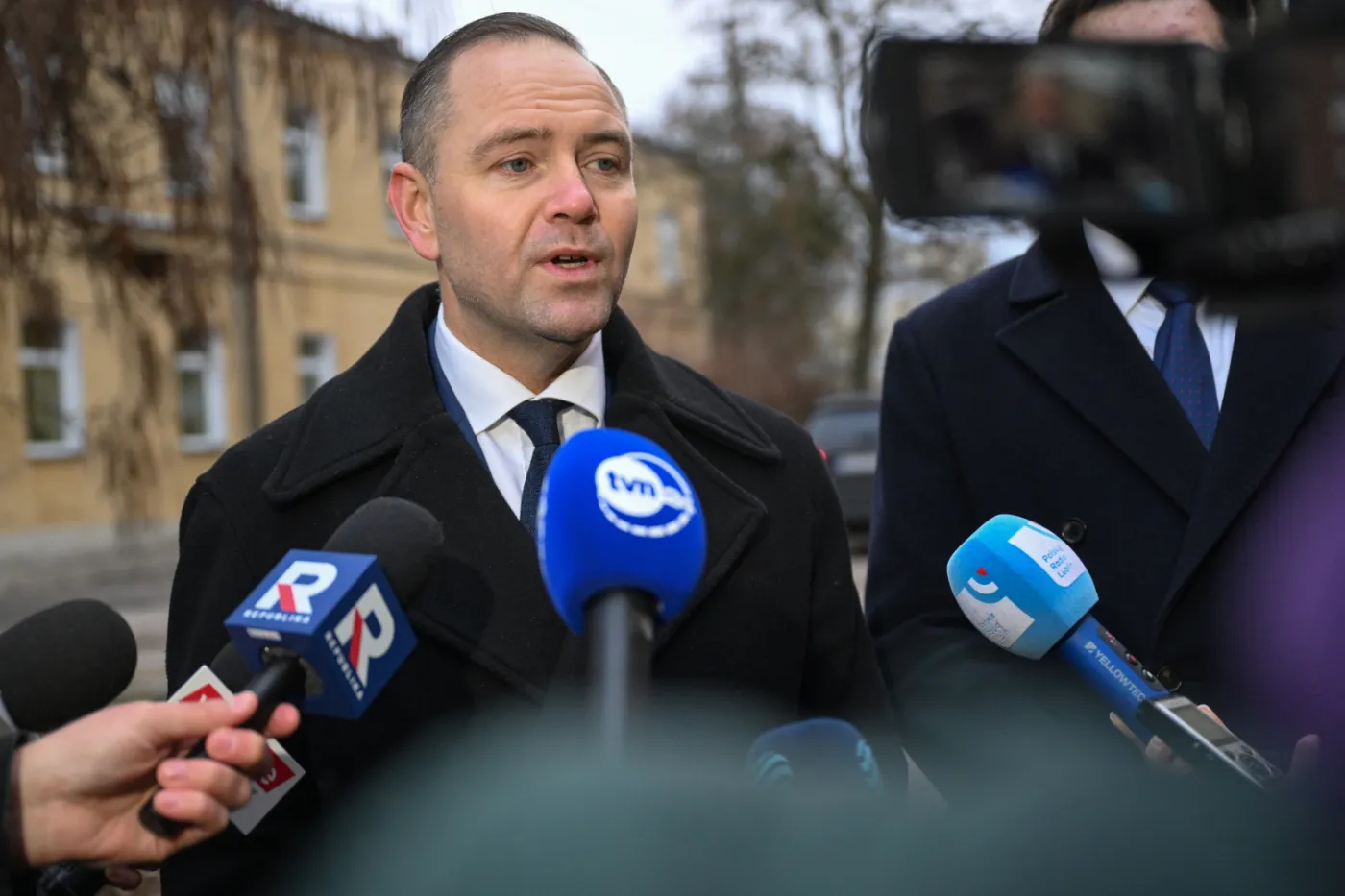 Nazistowskie znajomości Nawrockiego? PiS zapowiada pozew