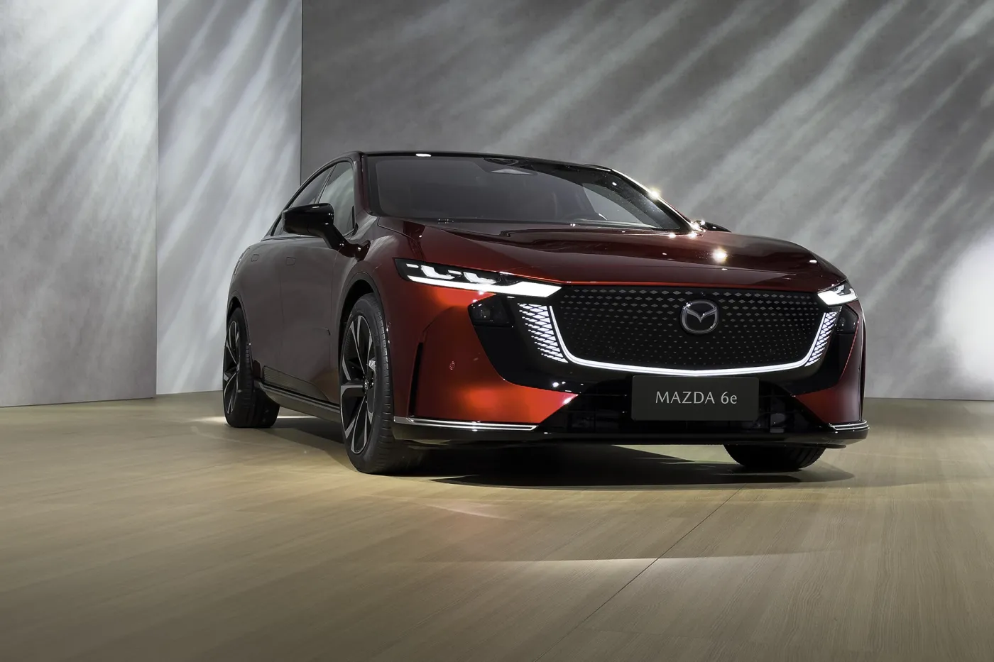 Nowa Mazda 6 wjeżdża na rynek. Tak wygląda japońska rewolucja