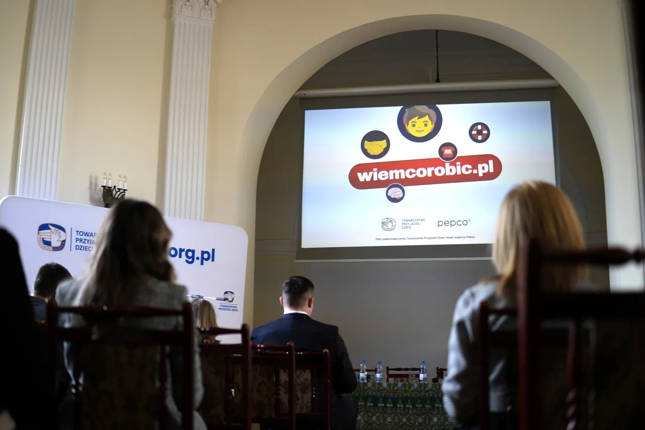 Dzieci w sieci – niewidzialne pajęczyny internetu